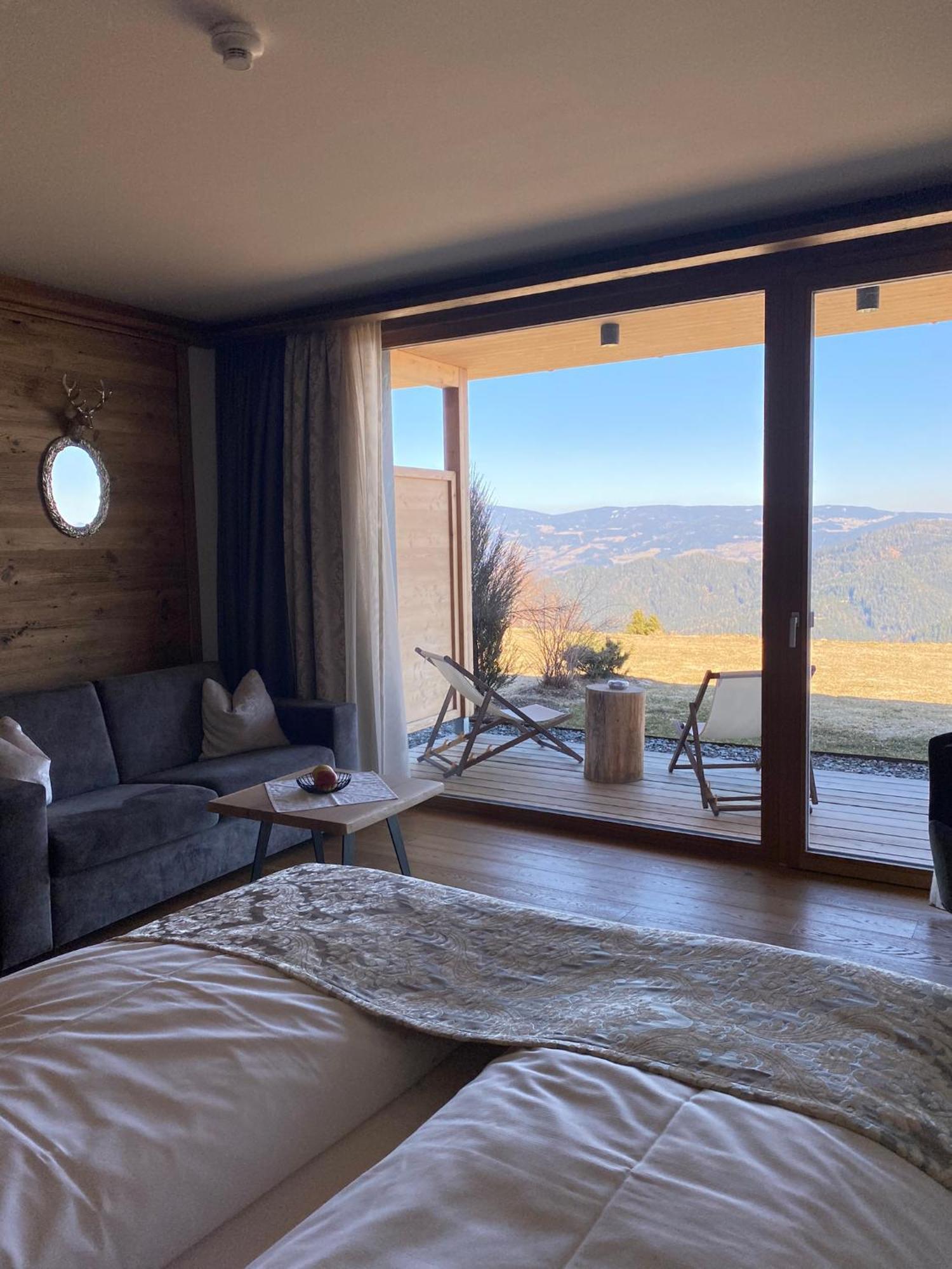 Gipfelhaus Magdalensberg Hotell Sankt Veit an der Glan Exteriör bild
