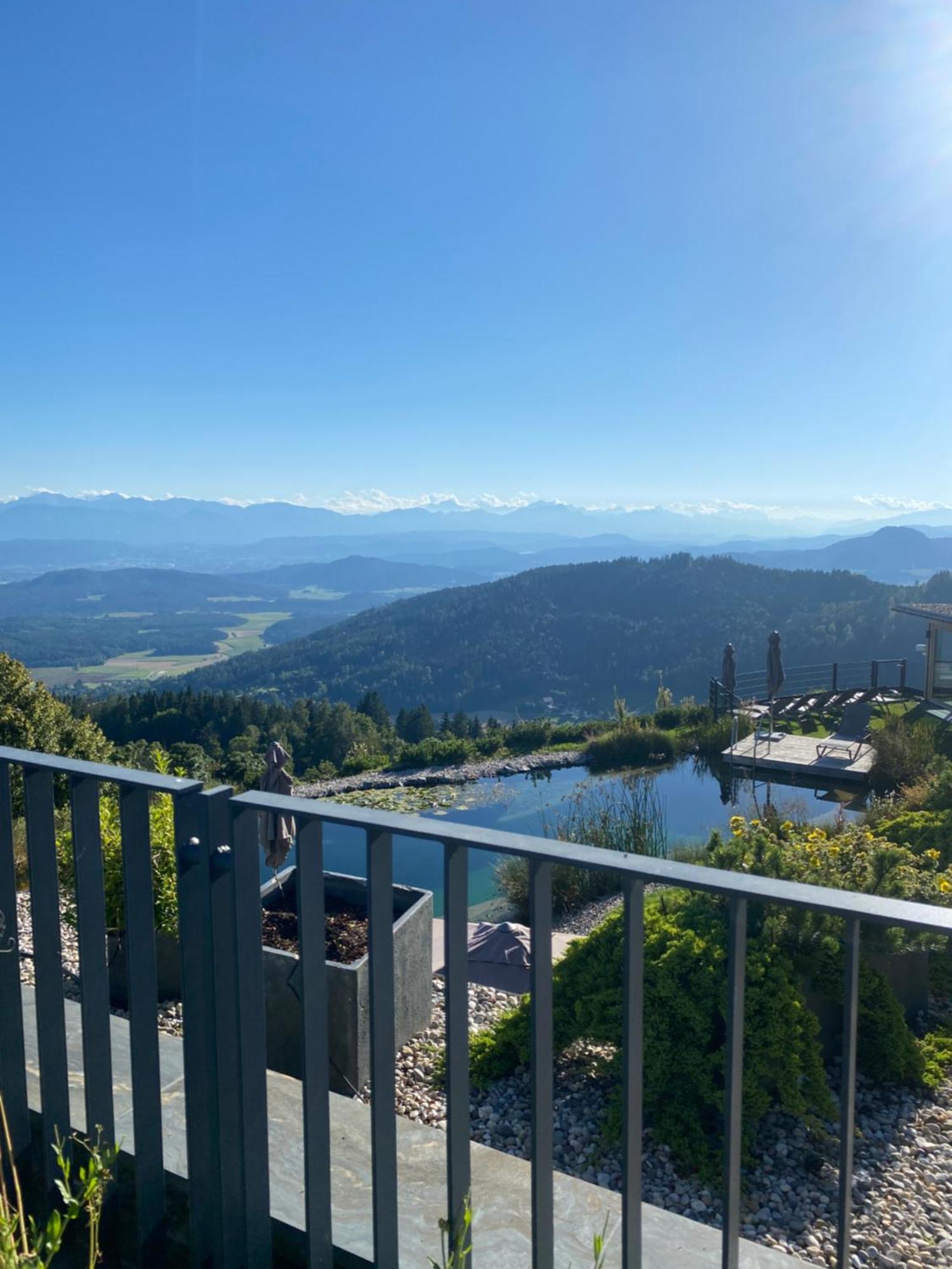 Gipfelhaus Magdalensberg Hotell Sankt Veit an der Glan Exteriör bild