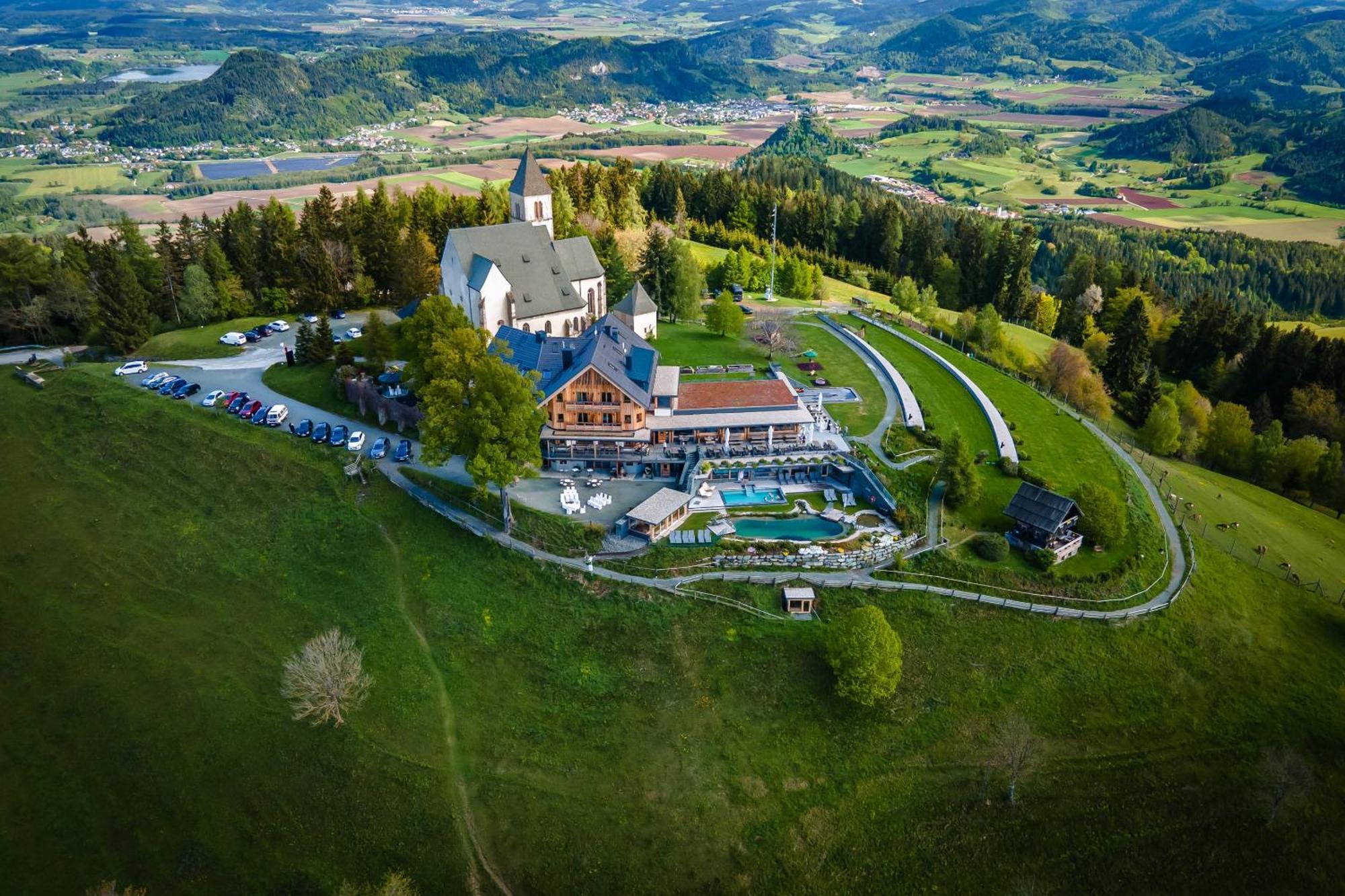 Gipfelhaus Magdalensberg Hotell Sankt Veit an der Glan Exteriör bild