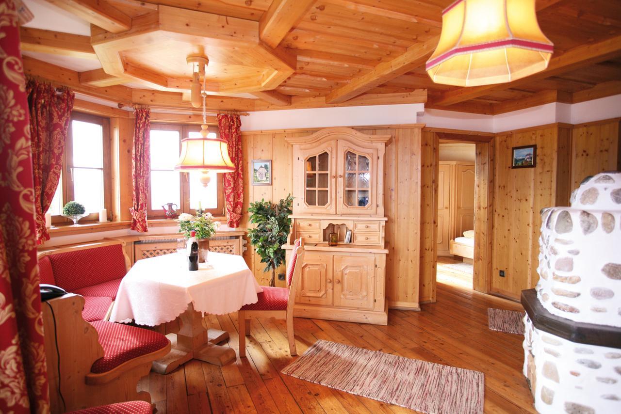 Gipfelhaus Magdalensberg Hotell Sankt Veit an der Glan Exteriör bild